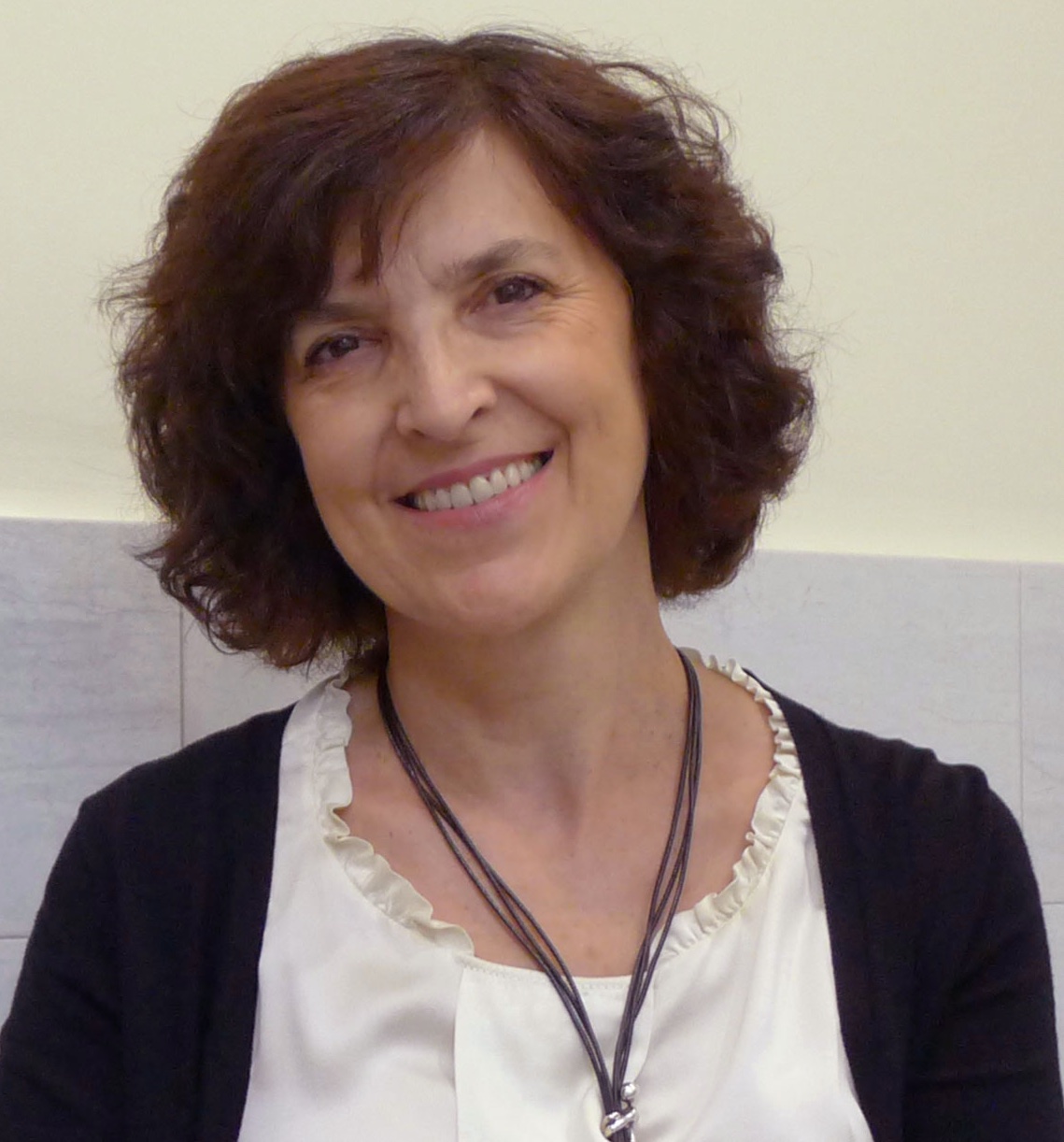  Prof. Ana C. Albéniz