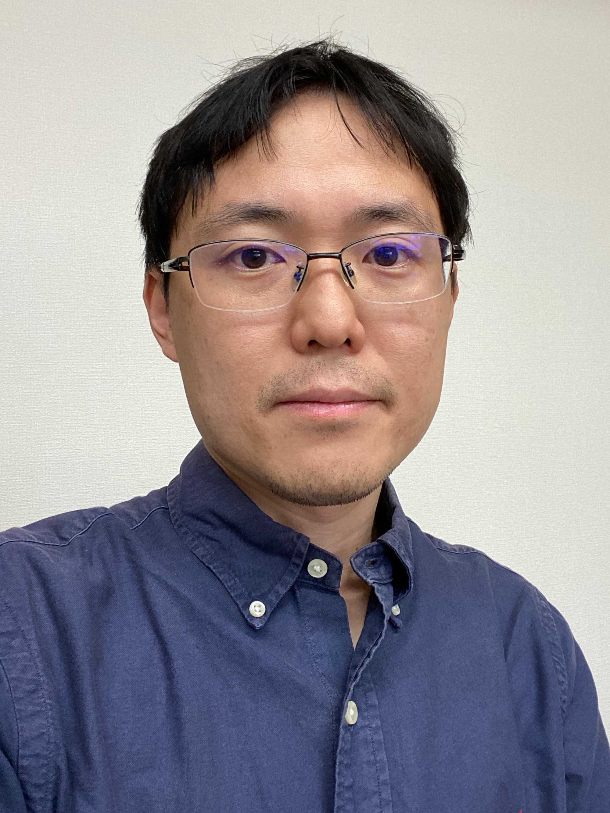 Prof. Yoshikai Naohiko
